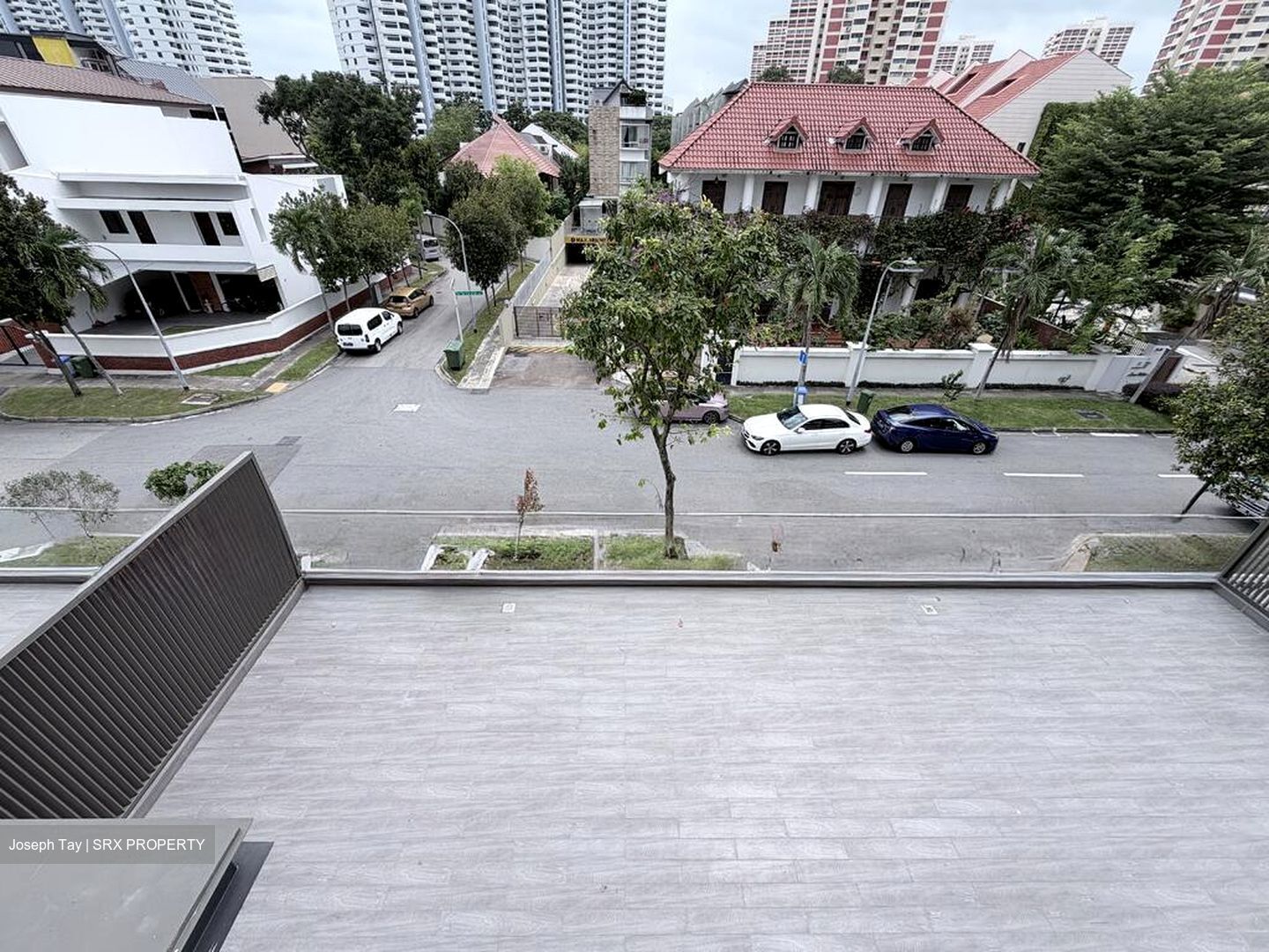 East Coast Avenue (D15), Terrace #518807841